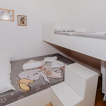 דירה Central Nest