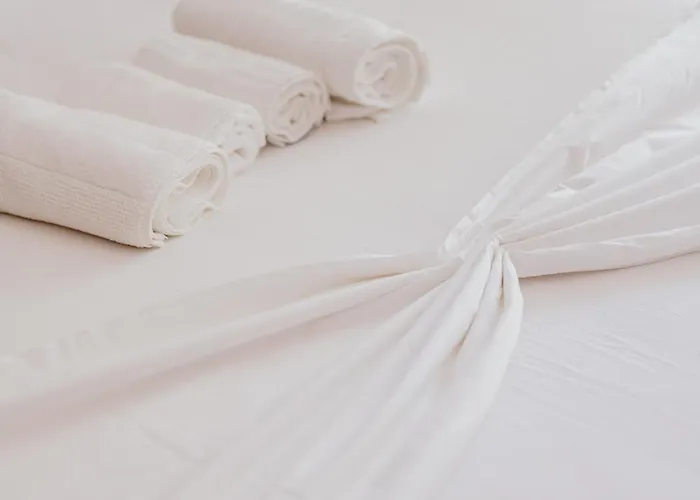 Central Nest 地拉那